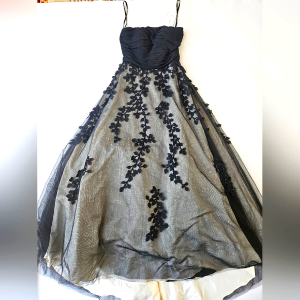Basix Black Label Strapless Gown Dress Size 8 - Picture 7 of 16
